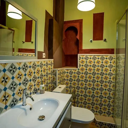 Domus Amabilis - Espai Gaeta Apartment *