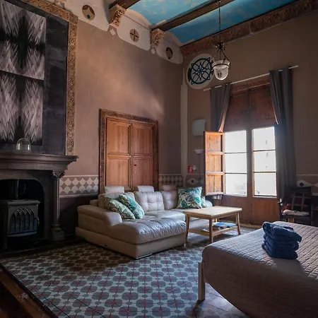 Domus Amabilis - Espai Gaeta Apartment